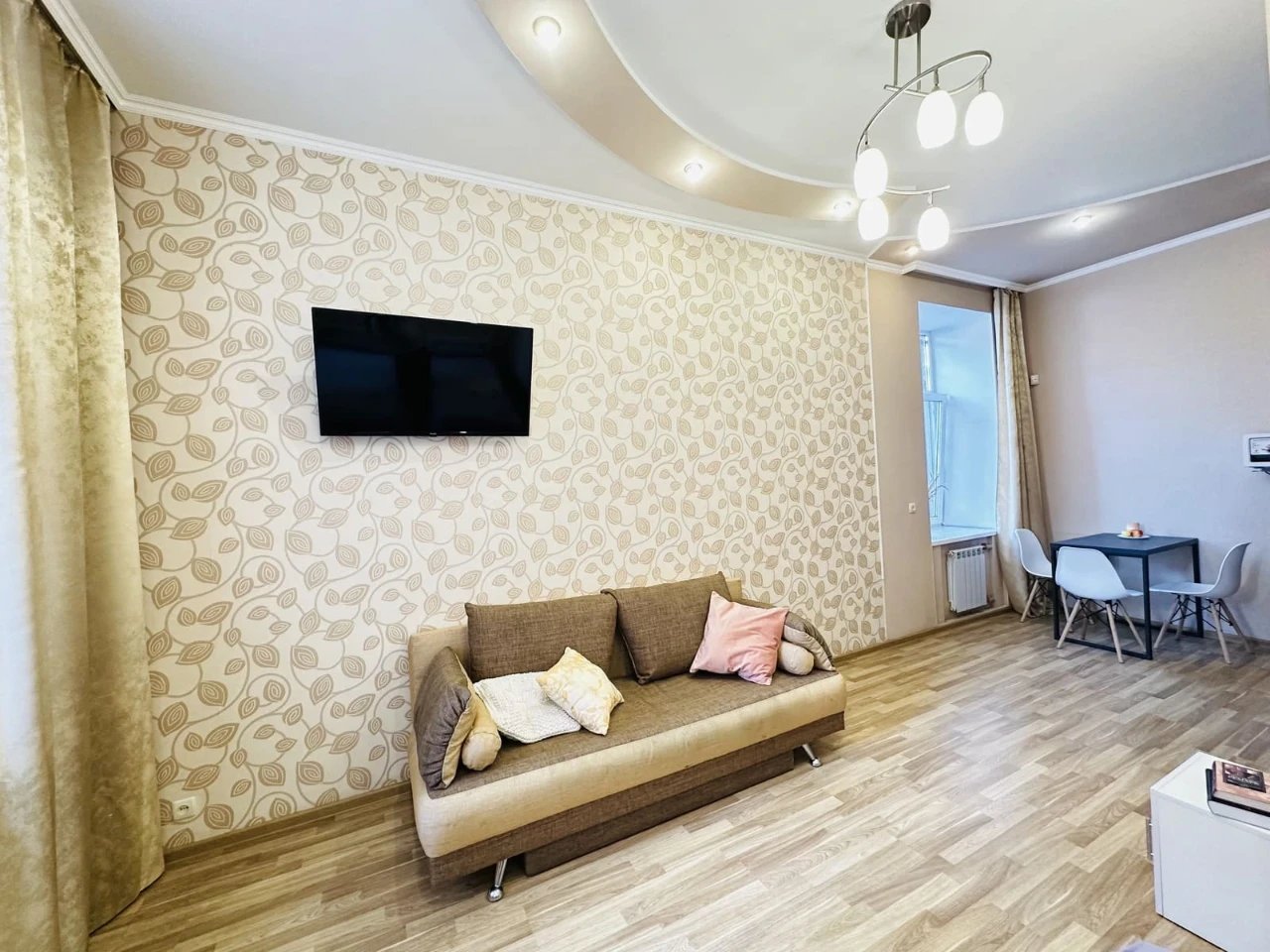 Квартира подобово з ванною-джакузі в центрі Харкова