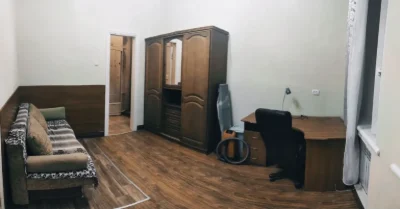 Подобово двокімнатна квартира у Харкові