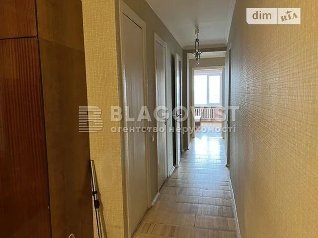 Sale of 4-room apartment 100 sq. m on 6A Staronavodnytska Street • I