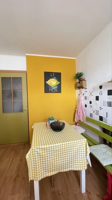 Продаж 3 квартири Північний ремонт ,меблі , техніка!