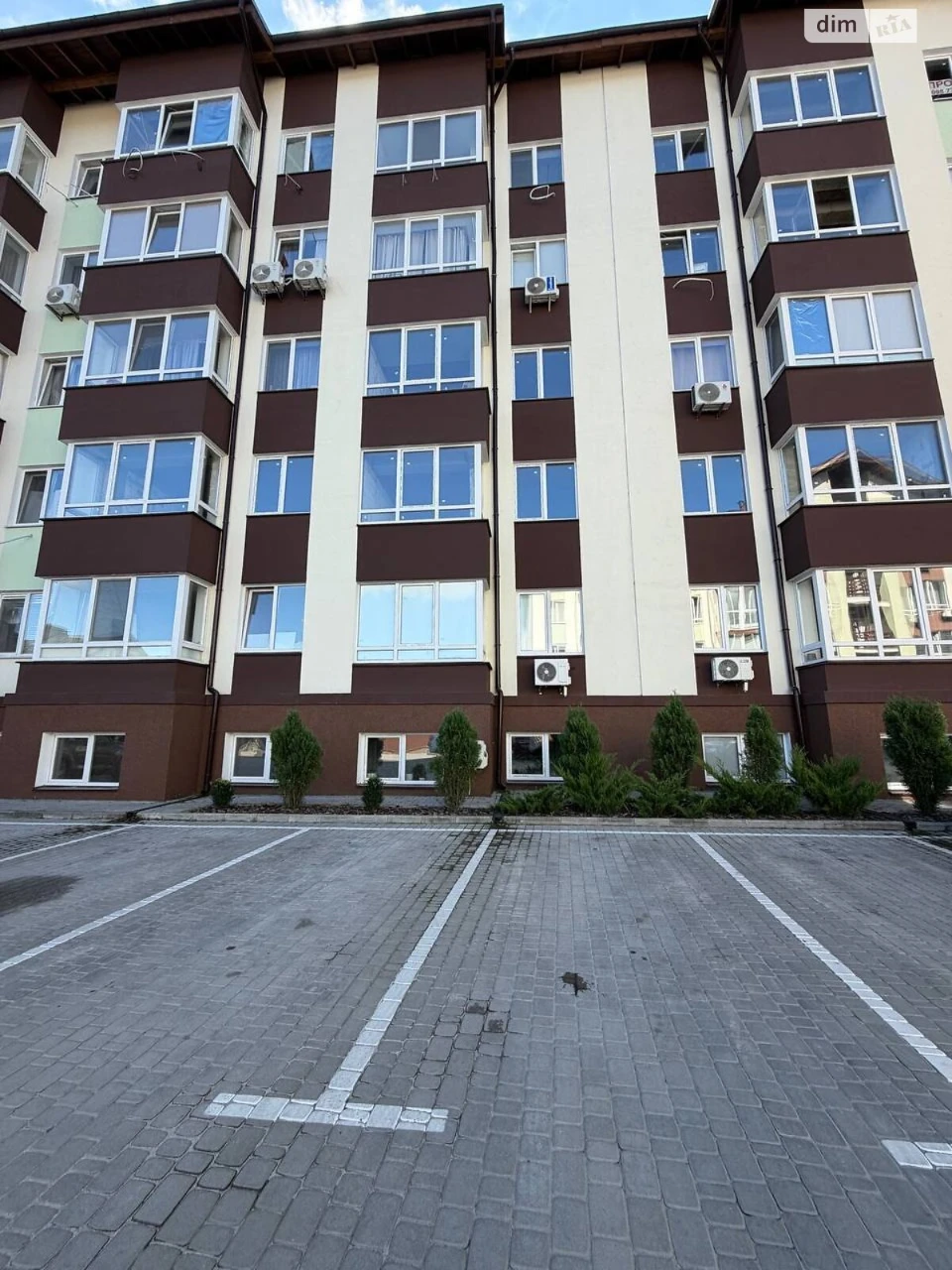 Продаж Квартира Жуляни