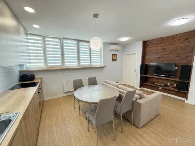 3-комнатная квартира, 90 кв. м