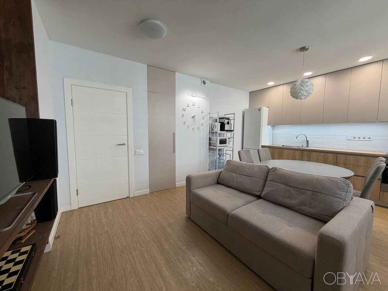 3-комнатная квартира, 90 кв. м