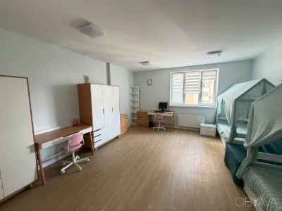 3-комнатная квартира, 90 кв. м