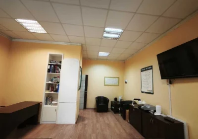 2-кімнатна квартира на одній з центральних вулиць Подолу Кир