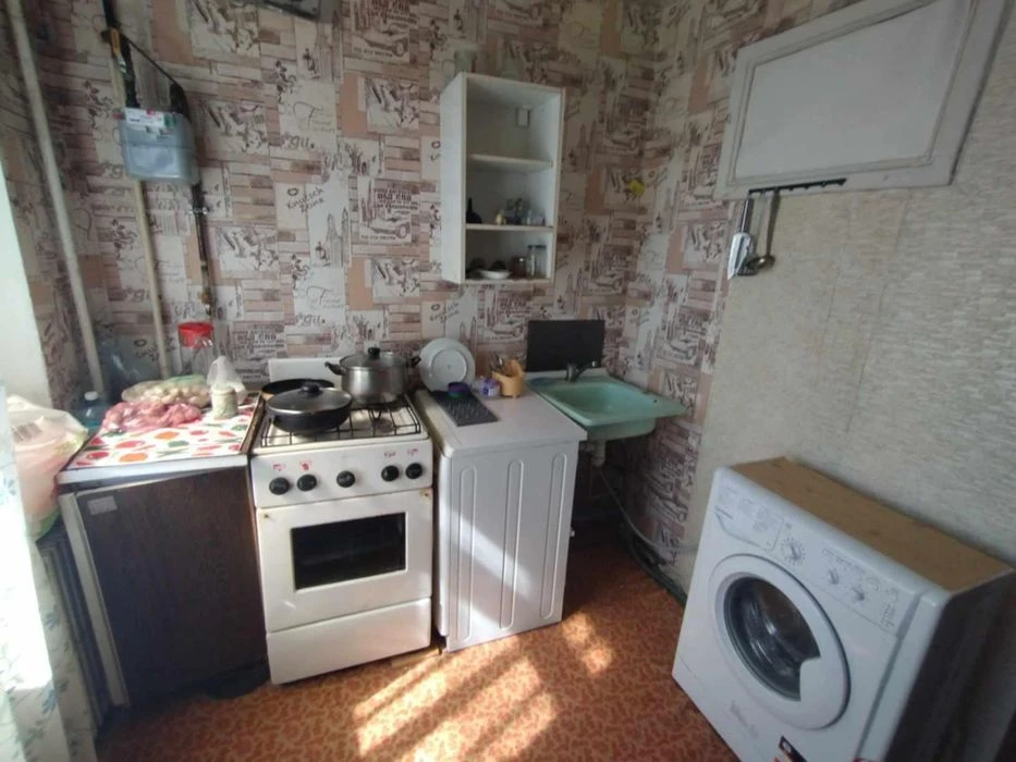 продам КОМІСІЯ 0 %, 2к квартиру, вул. Запорізька, р-н АТБ/98