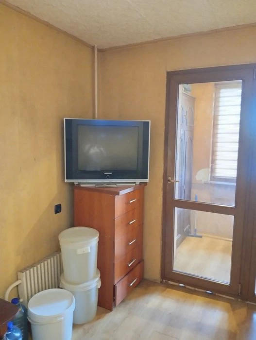 Продам 2 ком квартиру