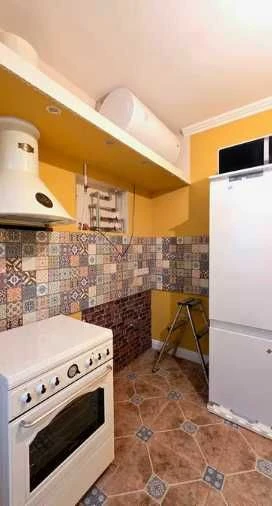 For sale 2-room apartment 75m2, Pavlovsky Maidan, metro station Istorichny