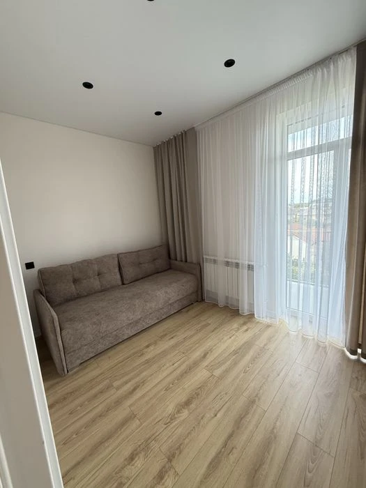 Продаж 2 кімнатноі квартири в центрі міста