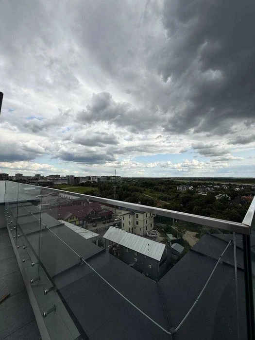 Продаж 4 кімнатної квартири з неймовірною терасою у ЖК Skyfa