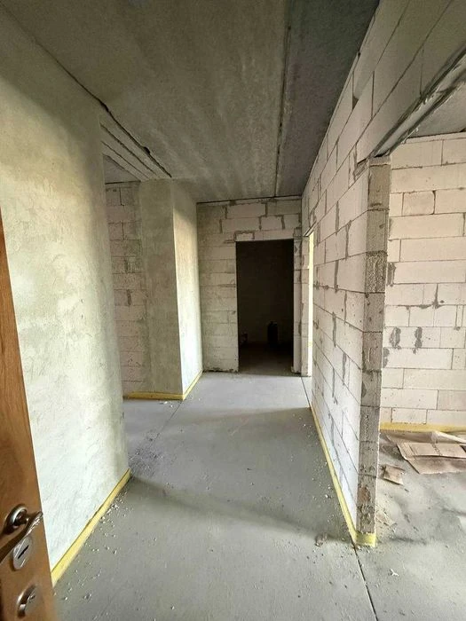 Продаж 3 кімнатної квартири з правом власності вул. Трускаве