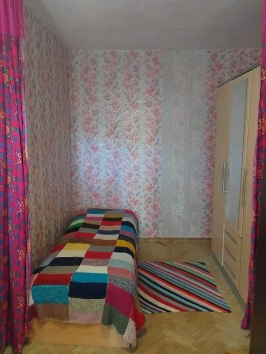 Продаж 1к квартири біля метро Святошин