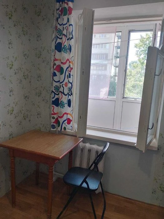 Продаж 1к квартири біля метро Святошин