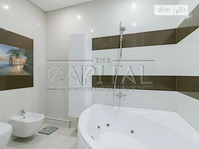 Продаж 3к квартири 100 кв. м на вул. Раїси Окіпної 18 • ID 3