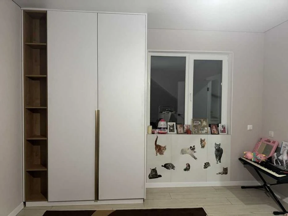 Продаж котеджу, Південно-Захід, 117000$ id46020