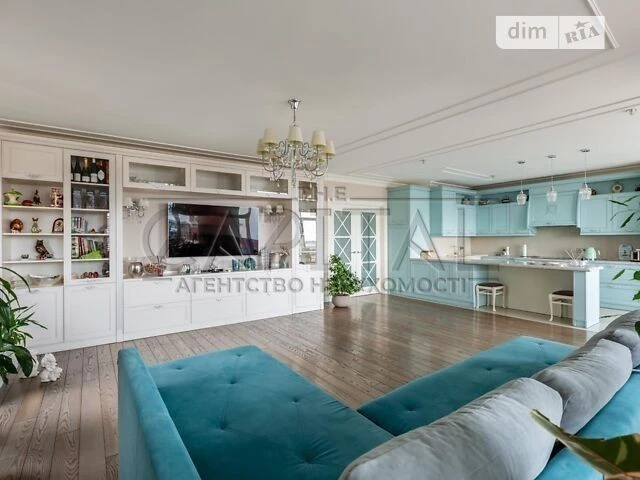 Sale of 4-room apartment 188 sq. m. on Yuliya Zdanovskaya Street 71-G •