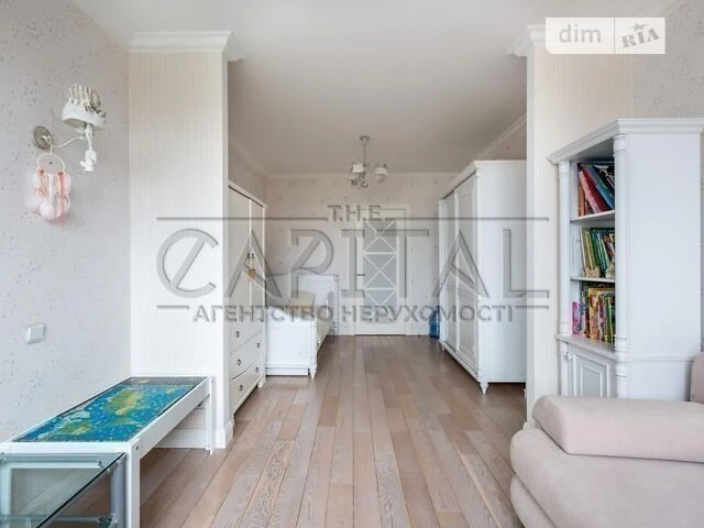 Sale of 4-room apartment 188 sq. m. on Yuliya Zdanovskaya Street 71-G •