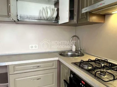 Apartment. Kharkiv, Zhitteradisny Lane. (Rzhevsky)