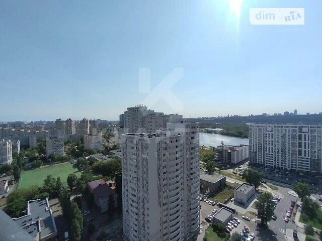 Продаж 2к квартири 67 кв. м на вул. Андрія Аболмасова 4 • ID