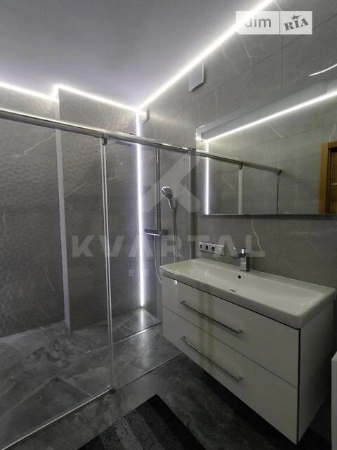 Продаж 2к квартири 67 кв. м на вул. Андрія Аболмасова 4 • ID