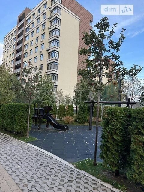 Продаж 2к квартири 43 кв. м на вул. Практична 4 • ID 3479702