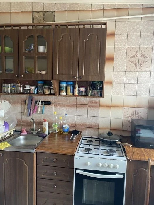 For sale 2-room apartment in Dorohozhychi, O. Teligi St. 21-A