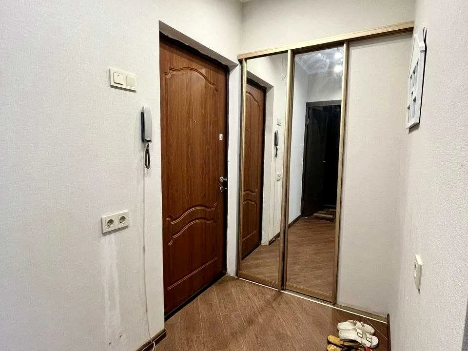 Apartment. Kharkiv, Zhitteradisny Lane. (Rzhevsky)