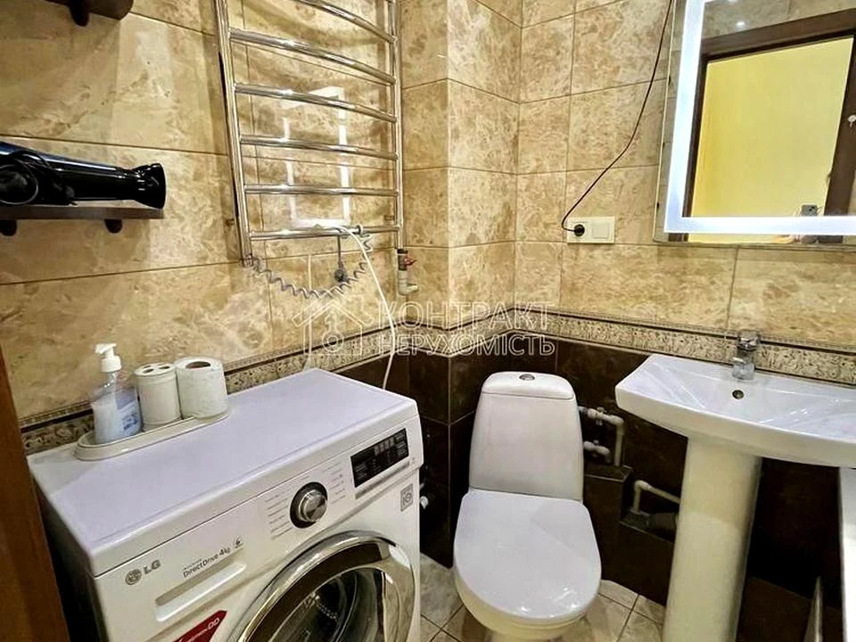 Apartment. Kharkiv, Zhitteradisny Lane. (Rzhevsky)
