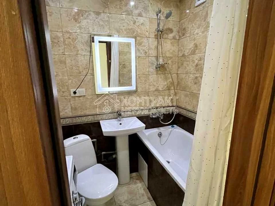 Apartment. Kharkiv, Zhitteradisny Lane. (Rzhevsky)
