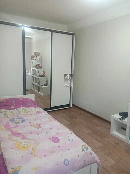 Продам 3-кімнатну квартиру по вул. Гоголя, Олександрівський