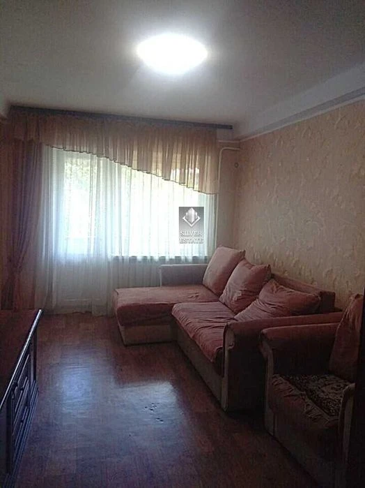 Продам 3-кімнатну квартиру по вул. Гоголя, Олександрівський