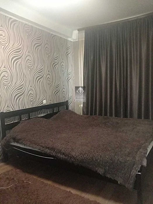 Продам 3-кімнатну квартиру по вул. Гоголя, Олександрівський