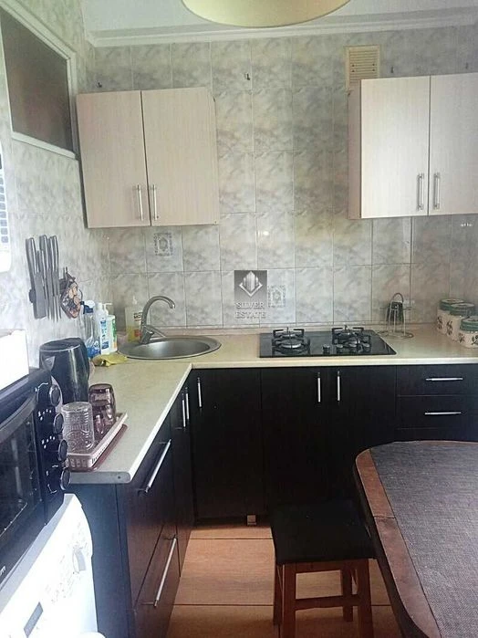 Продам 3-кімнатну квартиру по вул. Гоголя, Олександрівський