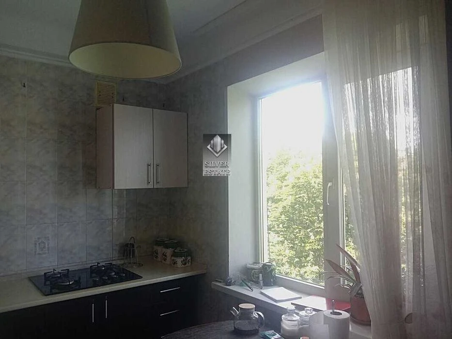 Продам 3-кімнатну квартиру по вул. Гоголя, Олександрівський