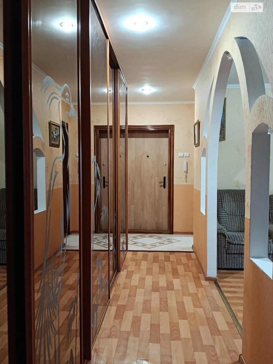 Довгострокова Оренда Квартира Виставка