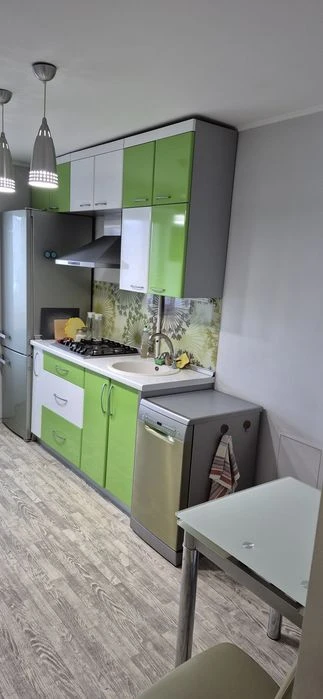 Продам Шикарну 3 кімнатну квартиру в центрі міста на Харківс