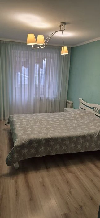 Продам Шикарну 3 кімнатну квартиру в центрі міста на Харківс