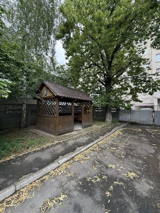 Продам 2 кімнатну квартиру в центрі міста на Засумській 10а