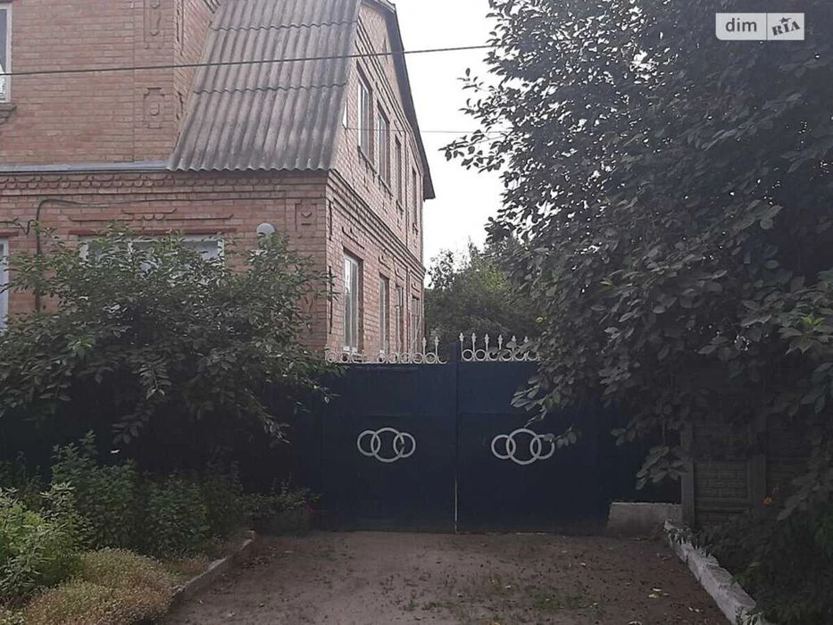 Продаж будинка на Некрасовці