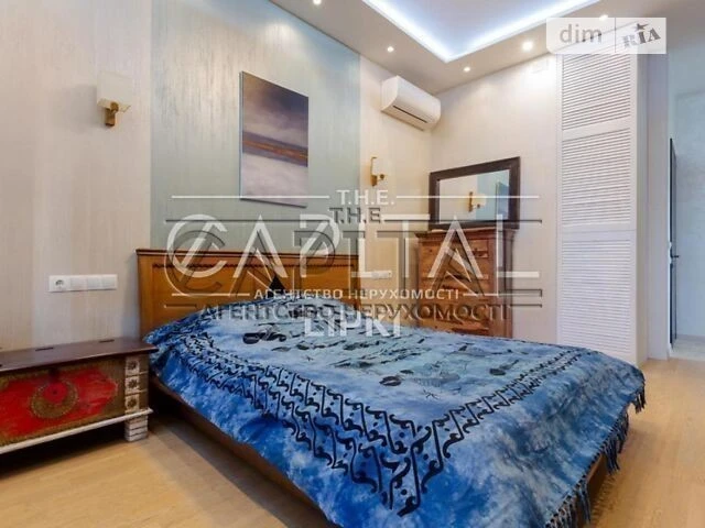 Продаж 3к квартири 90 кв. м на вул. Андрія Верхогляда 20 • I