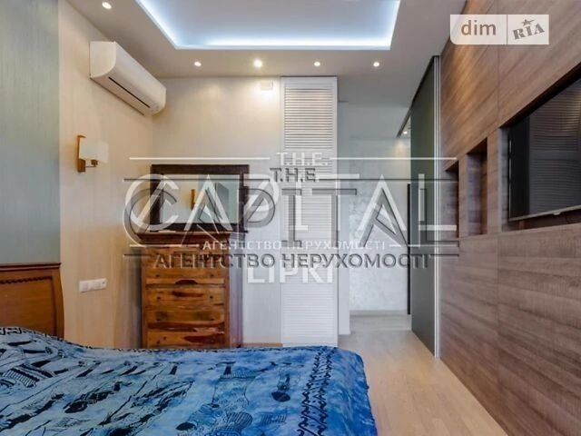 Продаж 3к квартири 90 кв. м на вул. Андрія Верхогляда 20 • I