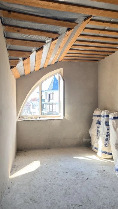 Продаж 1-го зданого сирця в новобудові.