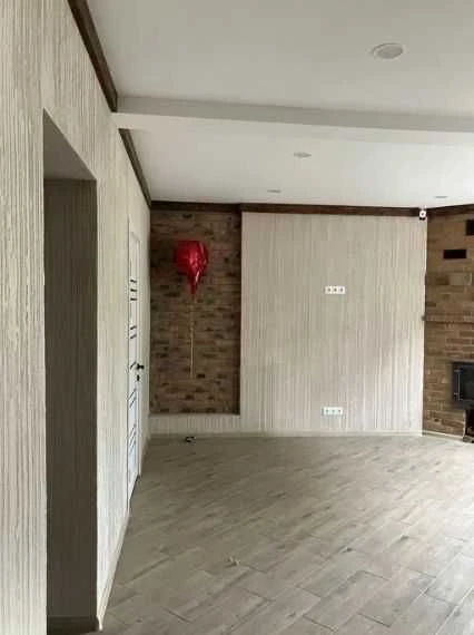 Дуже просторий та якісний будинок у Юрівці