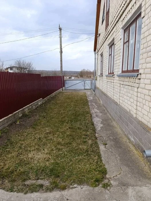Продаж хорошого будинку