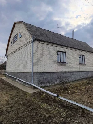 Продаж хорошого будинку
