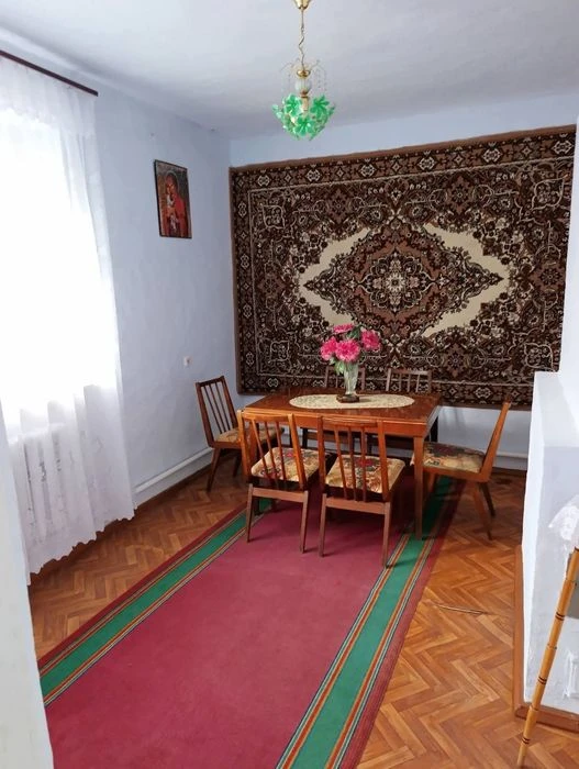 Продаж хорошого будинку