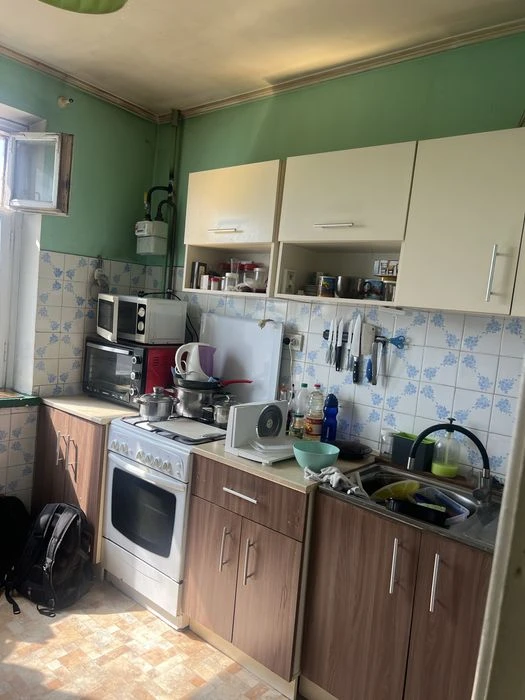 Продаж 2 кімнатноі квартири вул Шевченка (Рясне 1)