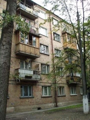Sale of a 2-room apartment of 29 m², Akademika Vernadskogo building