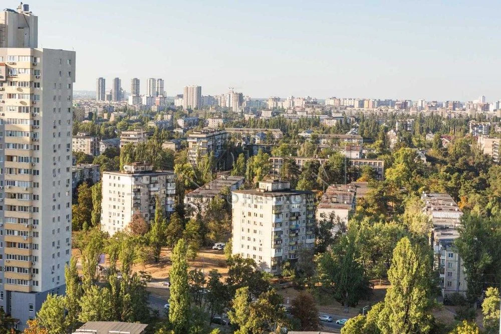 Продаж квартири, ЖК Паркові озера, вул. Воскресенська, Воскр