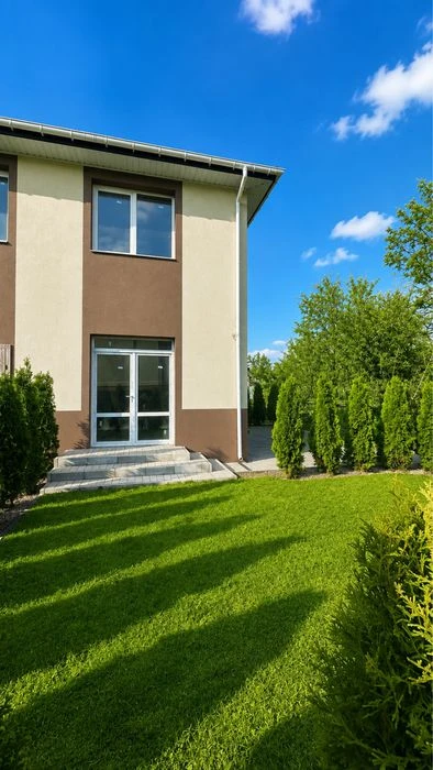 Продаж таунхауса у місті Луцьк 5 хв до Центру